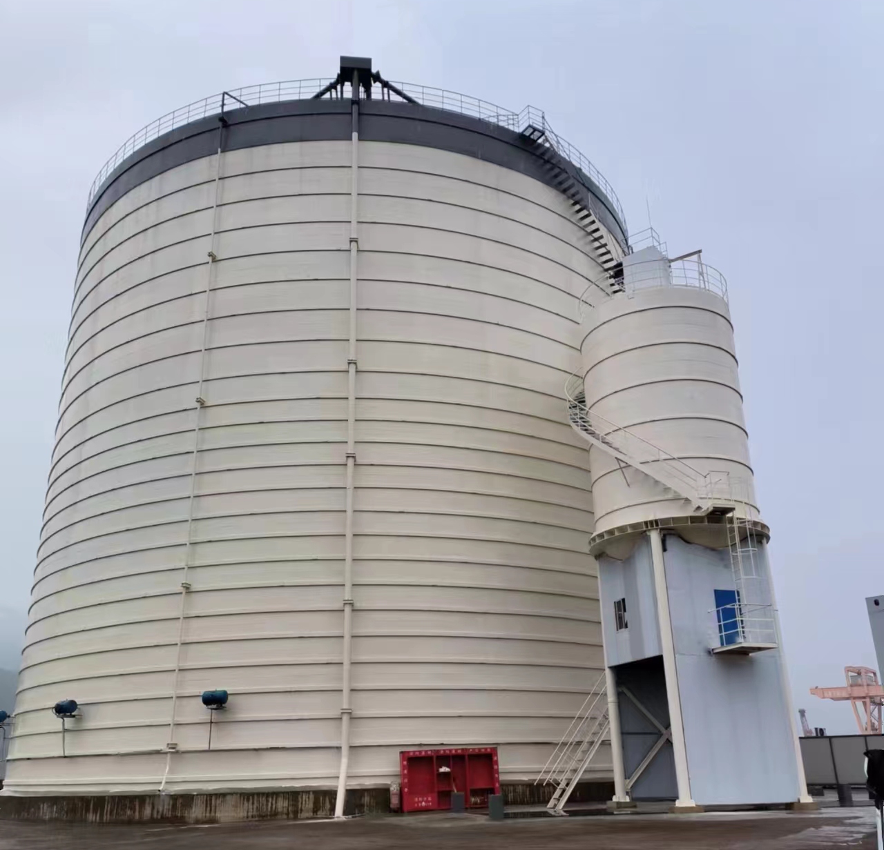 筠连10万吨水泥钢板库